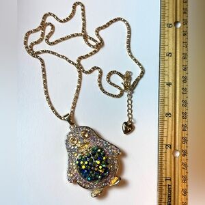 Betsey Johnson Sparkling Penguin Pendant Necklace with Chain, Fashion Penguins